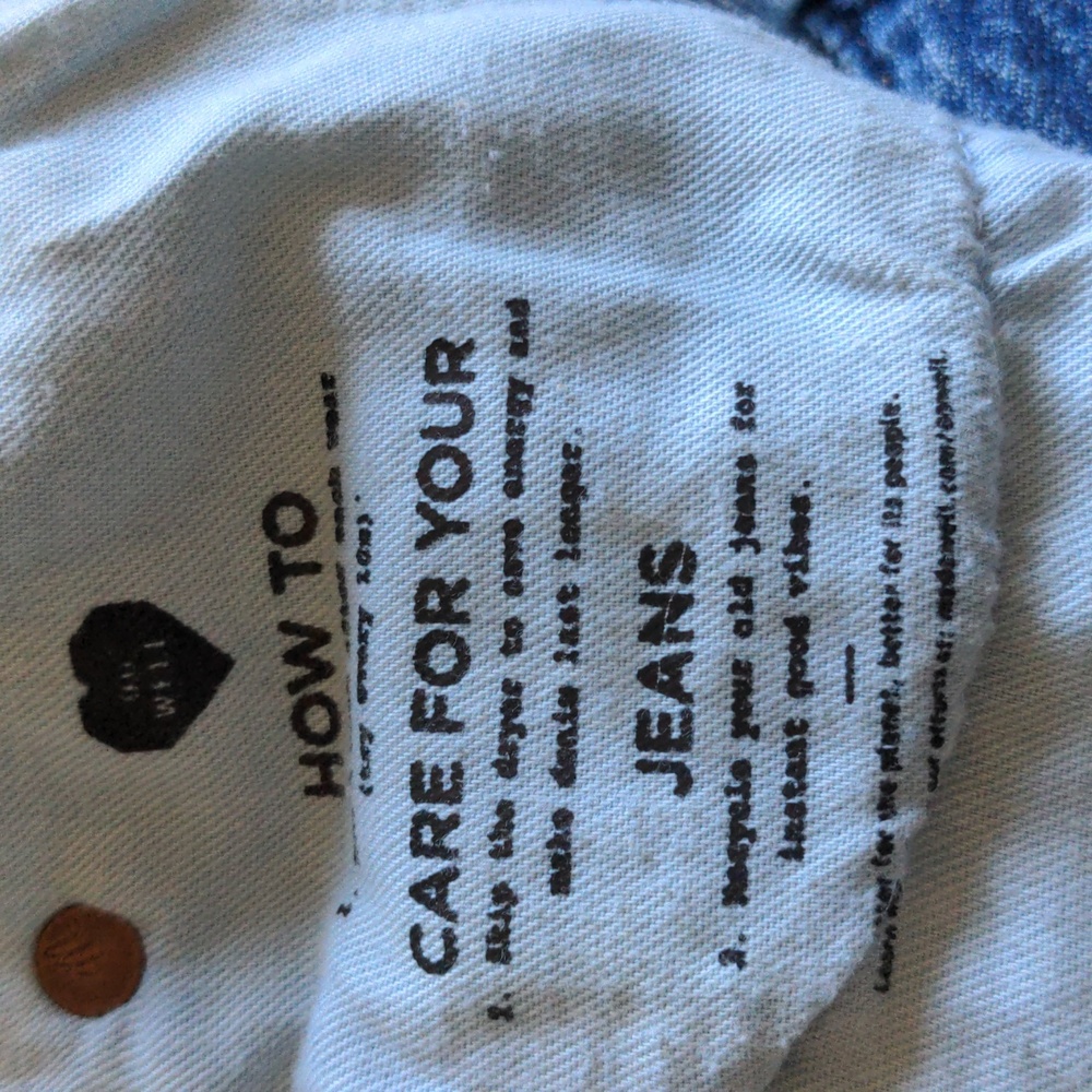 New Madewell slim boy blue jeans.  Size 28.  38" long Medium Blue Wash, Premium - Picture 6 of 9